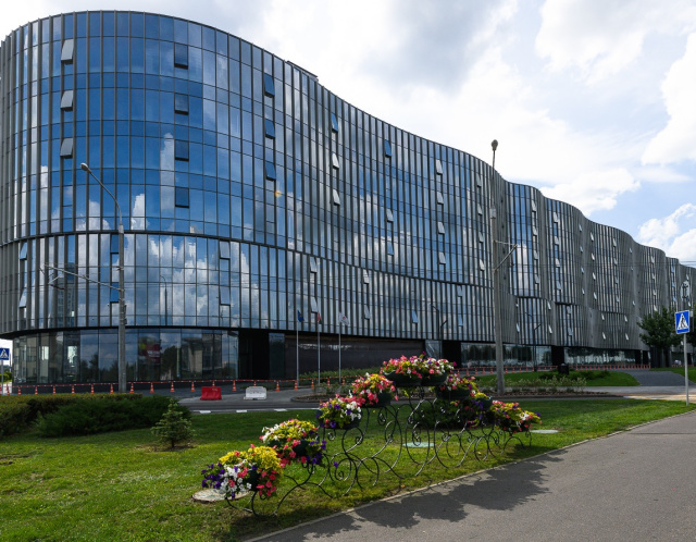 Многофункциональный комплекс